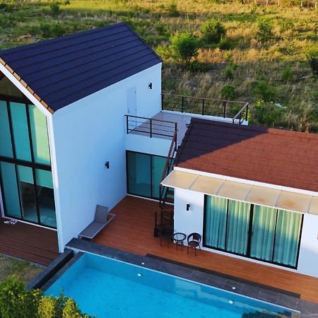 แอนเดส พูลวิลลา เขาใหญ่ Andes Pool Villa Khaoyai Wangkata Extérieur photo